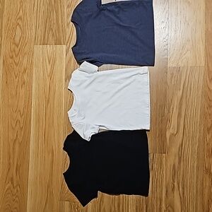 3 Toddler t-shirts